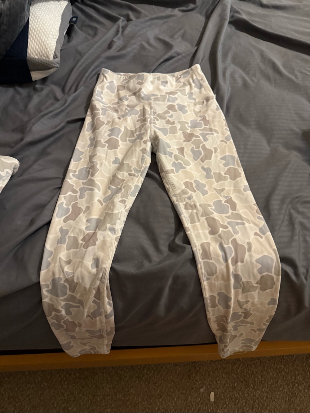 Local Girl Camouflage Leggings - Neutral Camo